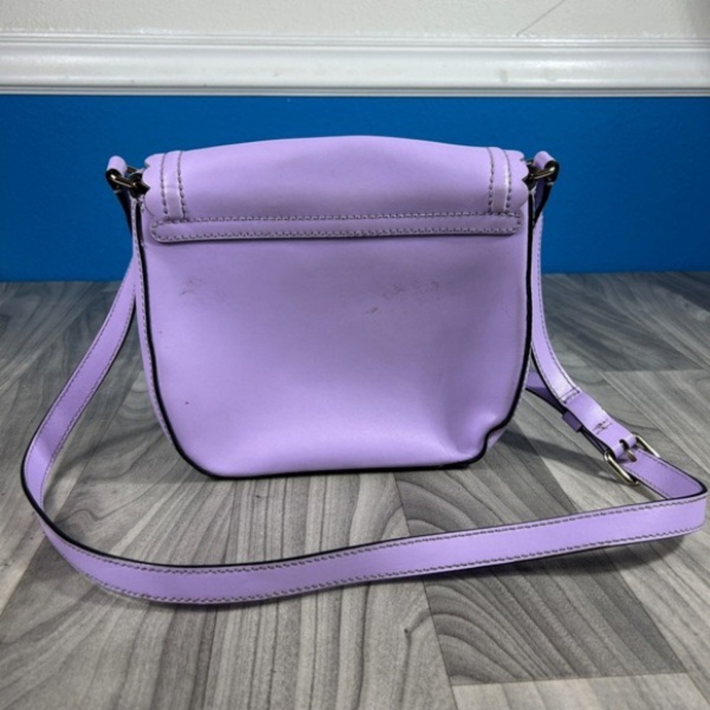 Lavender Scalloped Women's Bag - Picture 2 of 6